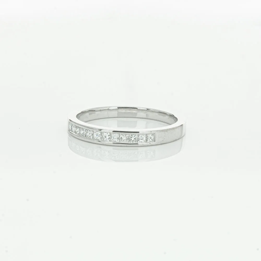 18ct White Gold .25ct Princess Cut Diamond Band