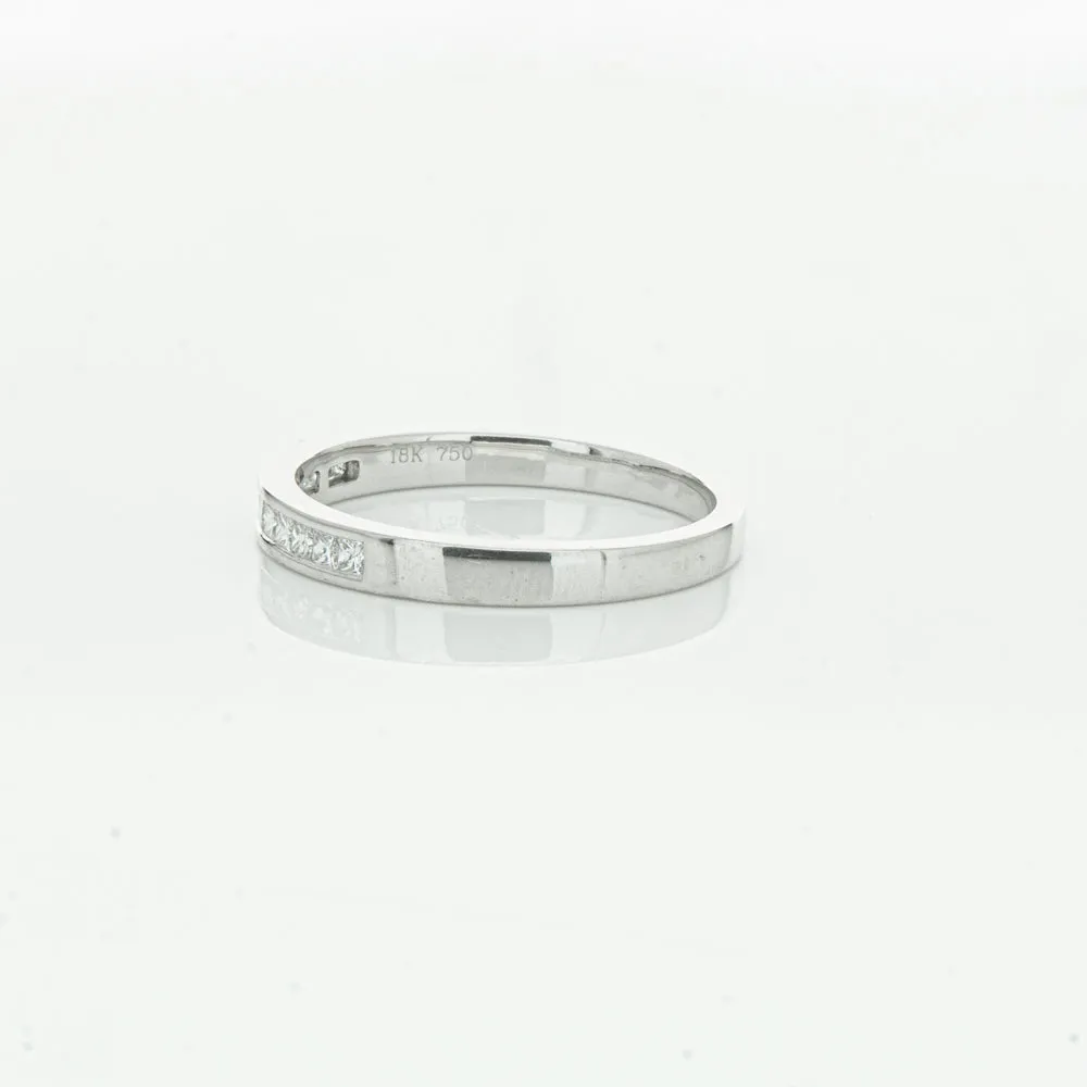 18ct White Gold .25ct Princess Cut Diamond Band