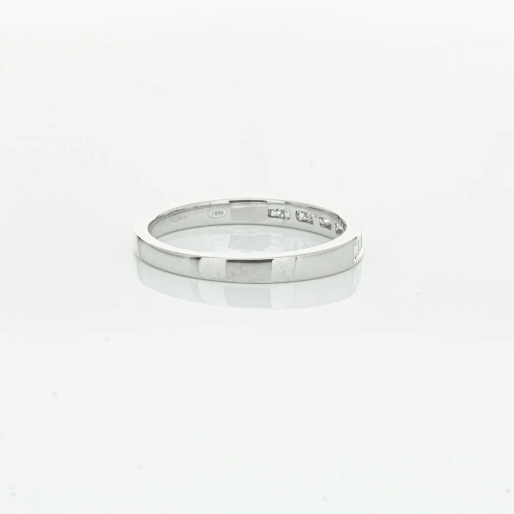 18ct White Gold .25ct Princess Cut Diamond Band