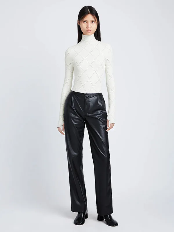 Pointelle Diamonds Turtleneck Top In Off White